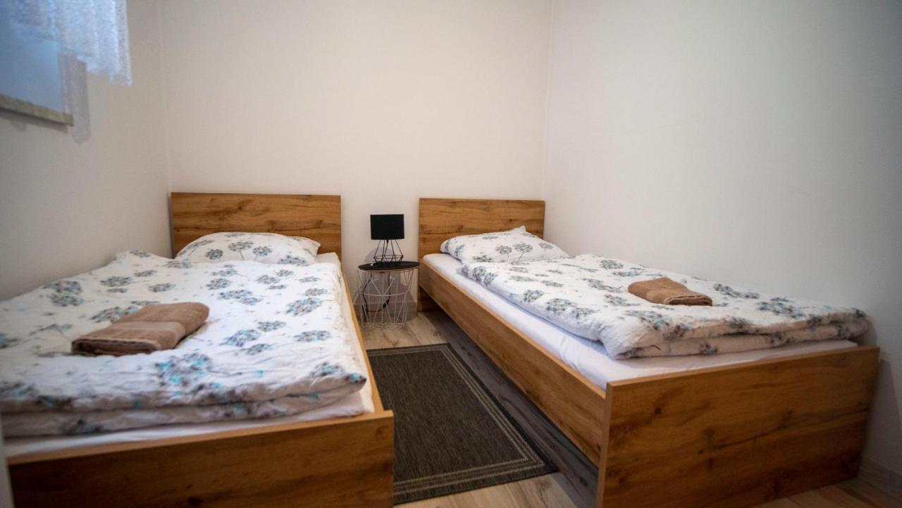 Ferienwohnung U Jedrusia Zubrzyca Gorna Exterior foto
