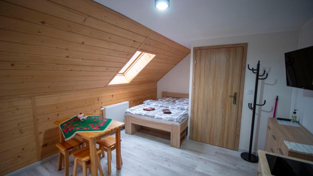 Ferienwohnung U Jedrusia Zubrzyca Gorna Exterior foto