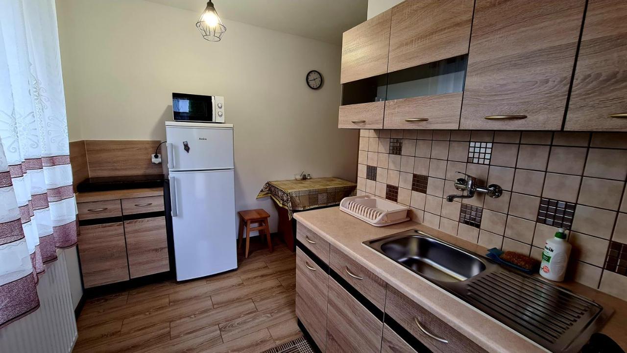 Ferienwohnung U Jedrusia Zubrzyca Gorna Exterior foto