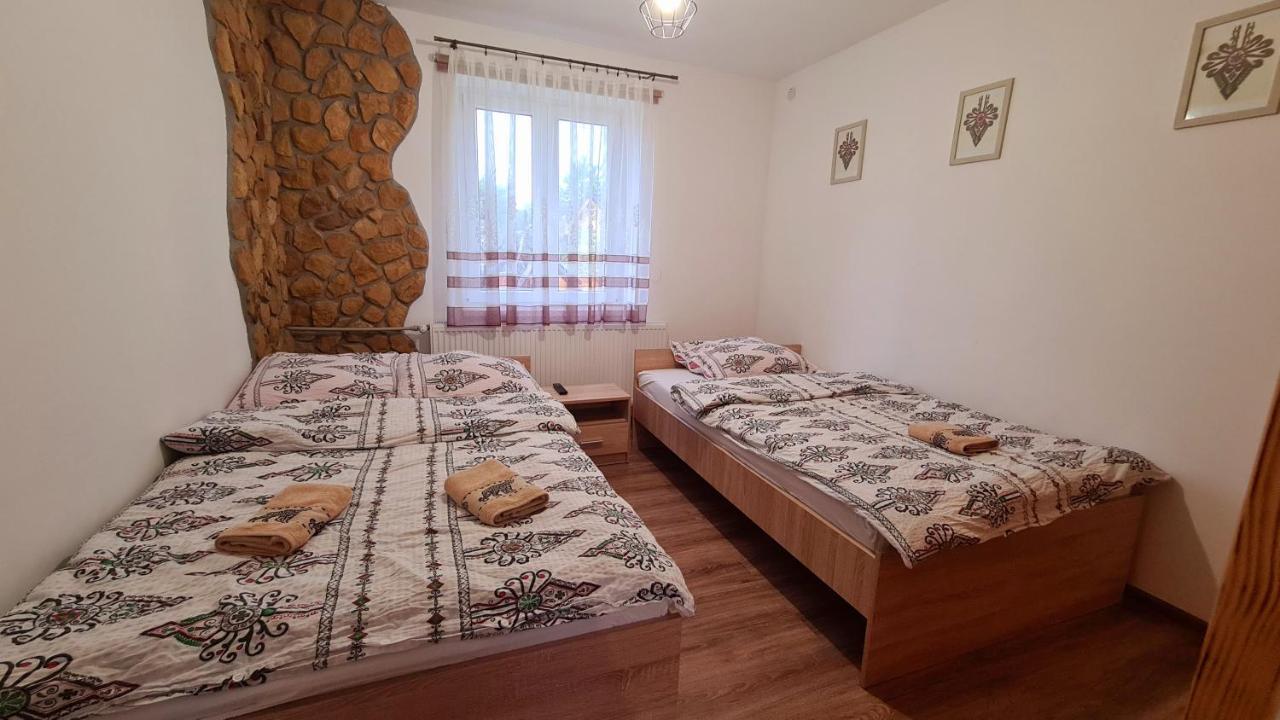 Ferienwohnung U Jedrusia Zubrzyca Gorna Exterior foto